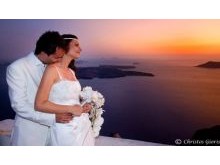 Sunset wedding in Santorini